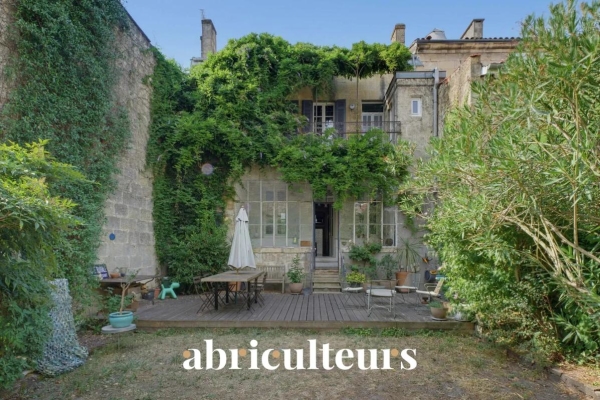 Maison de luxe à vendre à Bordeaux, 1 075 000 €, Photo 1