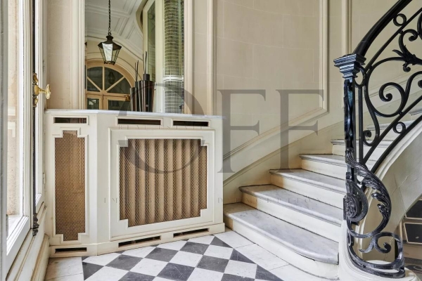 Luxury Apartment for sale in Paris 7ème, 1 250 000 €, Photo 1