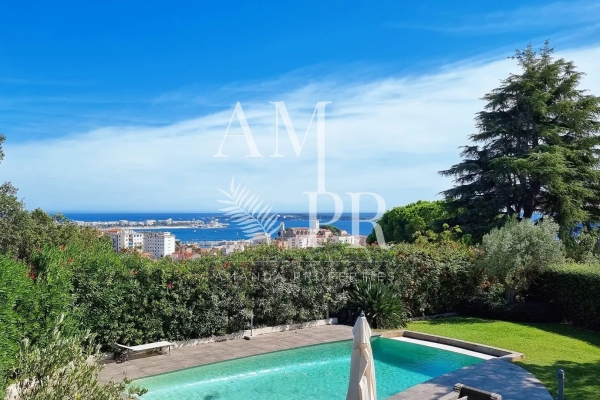 Maison de luxe à vendre à Cannes, 3 688 000 €, Photo 1