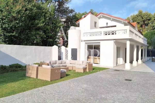 Maison de luxe à vendre à Cannes, 2 490 000 €, Photo 2