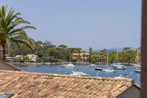 Appartement de luxe à vendre à Hyères, 1 664 000 €, Photo 1
