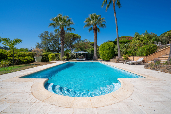 Maison de luxe à vendre à Sainte-Maxime, 1 775 000 €, Photo 1