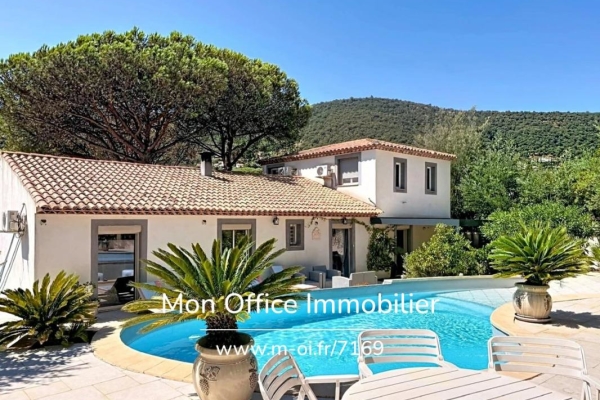 Maison de luxe à vendre à La Croix-Valmer, 1 600 000 €, Photo 1