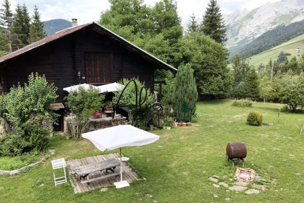 Maison de luxe à vendre à La Clusaz, 790 000 €, Photo 1