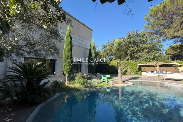 Maison de luxe à vendre à Aix-en-Provence, 1 325 000 €, Photo 1