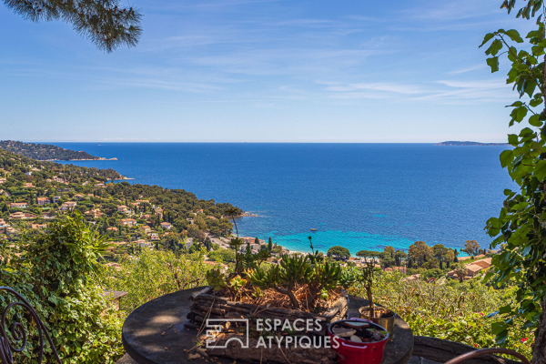 Maison de luxe à vendre à Le Lavandou, 998 000 €, Photo 1