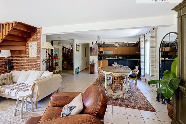 Maison de luxe à vendre à Marseille 11ème, 729 000 €, Photo 2