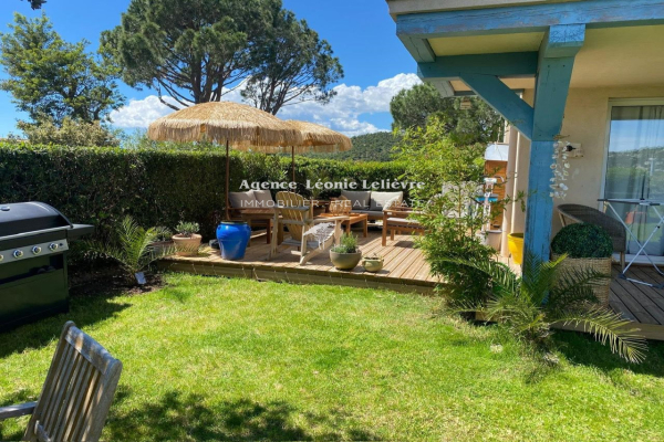 Luxury Apartment for sale in Les Issambres, 350 000 €, Photo 2