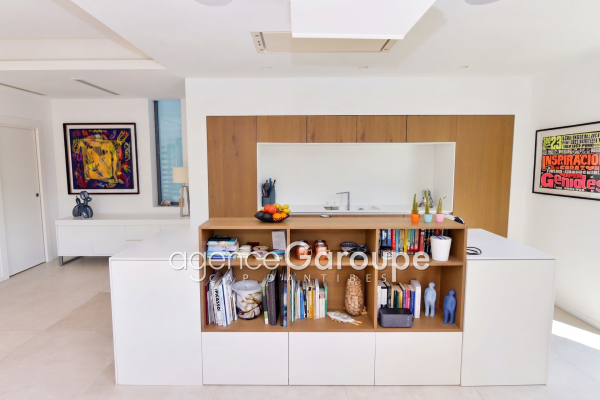 Maison de luxe à vendre à Cap d'Antibes, 2 200 000 €, Photo 2