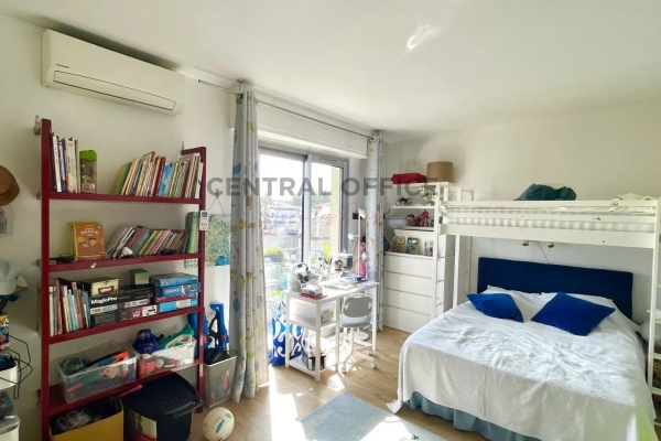 Luxury Apartment for sale in Juan-les-Pins, 1 080 000 €, Photo 3