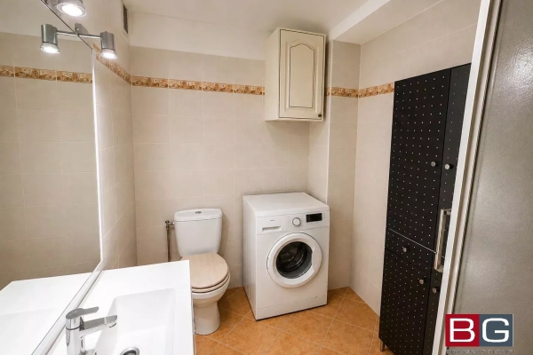 Luxury Apartment for sale in Antibes, 245 000 €, Photo 3