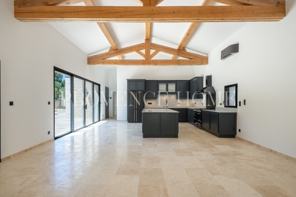Luxury House for sale in Saint Saturnin les Apt, 750 000 €, Photo 4