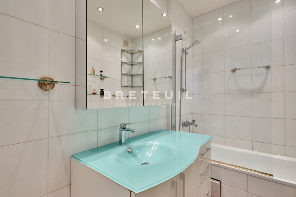 Appartement de luxe à vendre à Paris 16ème, 370 000 €, Photo 4