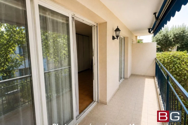 Luxury Apartment for sale in Antibes, 245 000 €, Photo 5