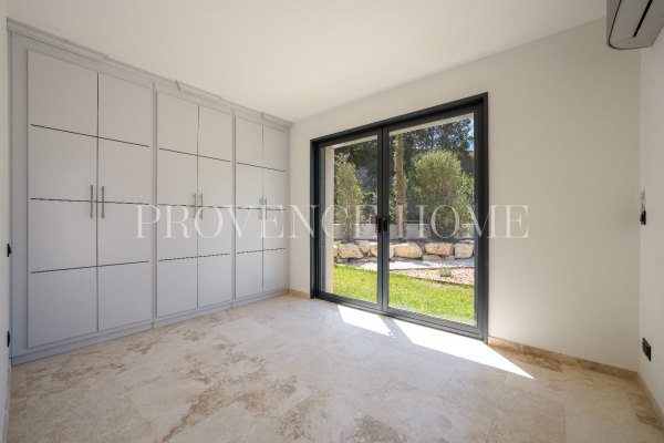 Luxury House for sale in Saint Saturnin les Apt, 750 000 €, Photo 5