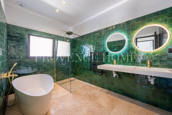 Luxury House for sale in Saint Saturnin les Apt, 750 000 €, Photo 6