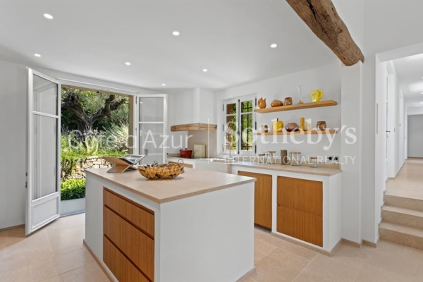 Luxury House for sale in Saint-Tropez, 25 000 000 €, Photo 6