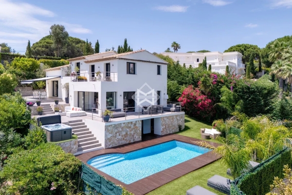 Maison de luxe à vendre à Le Golfe Juan, 2 790 000 €, Photo 1