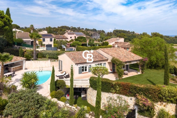 Maison de luxe à vendre à Villeneuve-Loubet, 998 000 €, Photo 1
