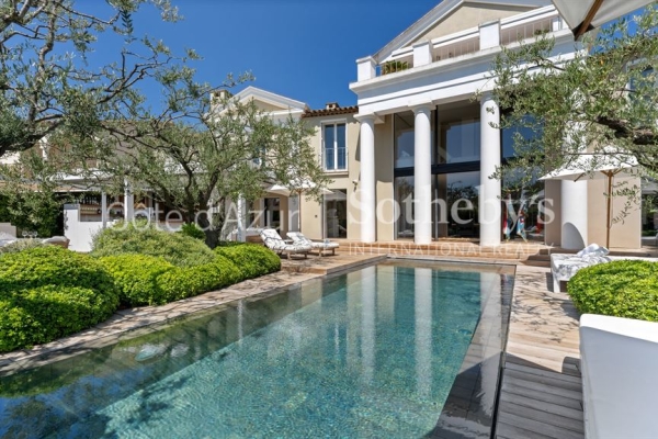 Maison de luxe à vendre à Port Grimaud, 15 000 000 €, Photo 1