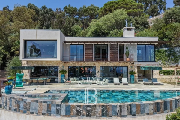 Maison de luxe à vendre à Vallauris, 7 500 000 €, Photo 1