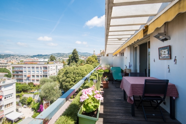 Luxury Apartment for sale in Nice, 990 000 €, Photo 1