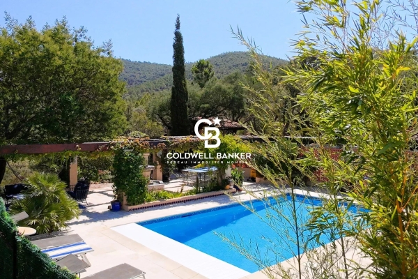 Luxury House for sale in La Londe-les-Maures, 966 500 €, Photo 2