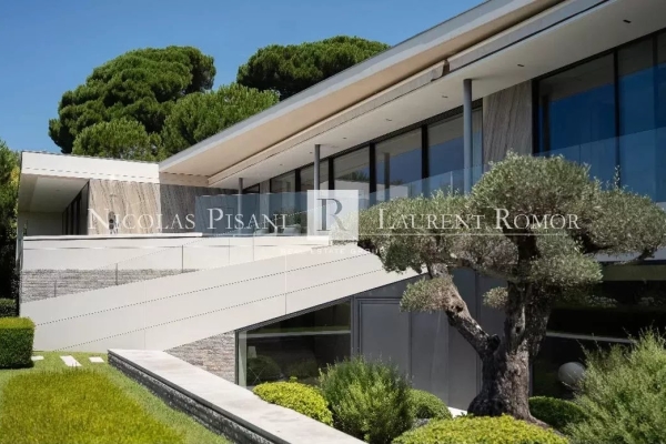 Maison de luxe à vendre à Antibes, 22 000 000 €, Photo 2