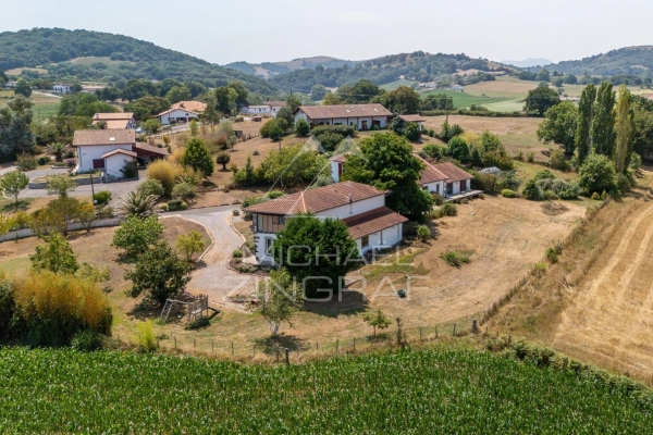Maison de luxe à vendre à Luxe-Sumberraute, 756 000 €, Photo 2