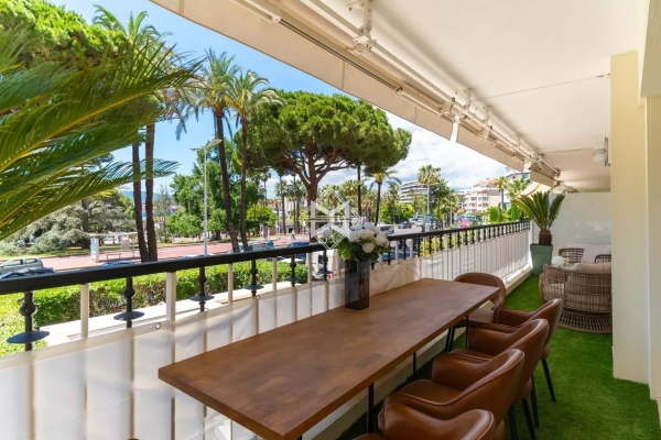Luxury Apartment for sale in Cannes, 2 650 000 €, Photo 1