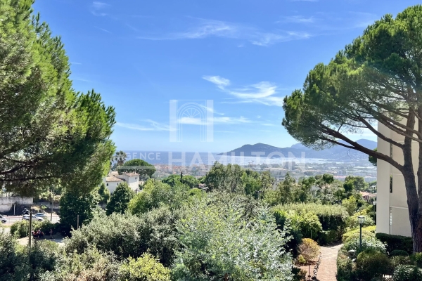Appartement de luxe à vendre à Le Cannet, 295 000 €, Photo 1