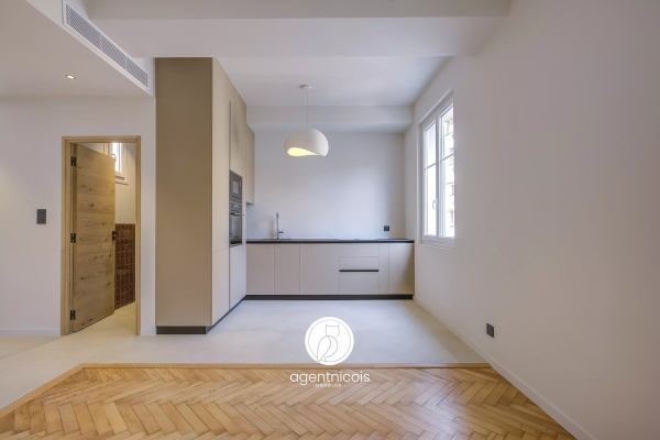 Appartement de luxe à vendre à Nice, 390 000 €, Photo 1
