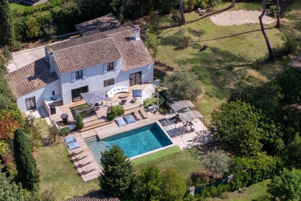 Maison de luxe à vendre à Mougins, 1 750 000 €, Photo 1