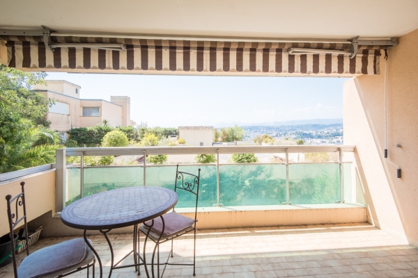 Luxury Apartment for sale in Nice, 520 000 €, Photo 1