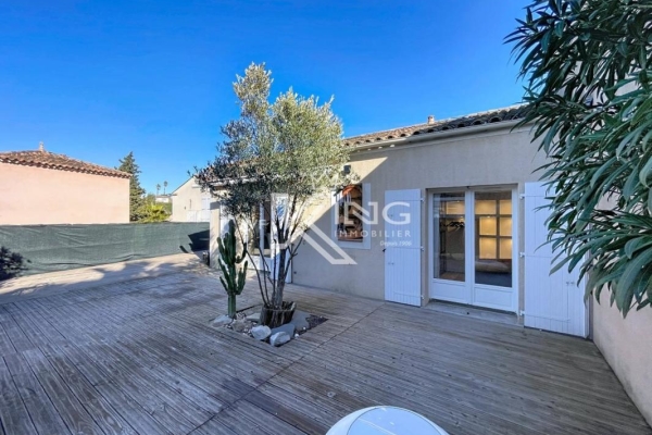 Maison de luxe à vendre à Fréjus, 345 000 €, Photo 1