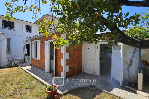 Maison de luxe à vendre à Royan, 450 000 €, Photo 1