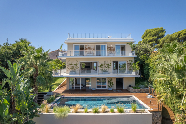 Maison de luxe à vendre à Cap d'Antibes, 3 990 000 €, Photo 1
