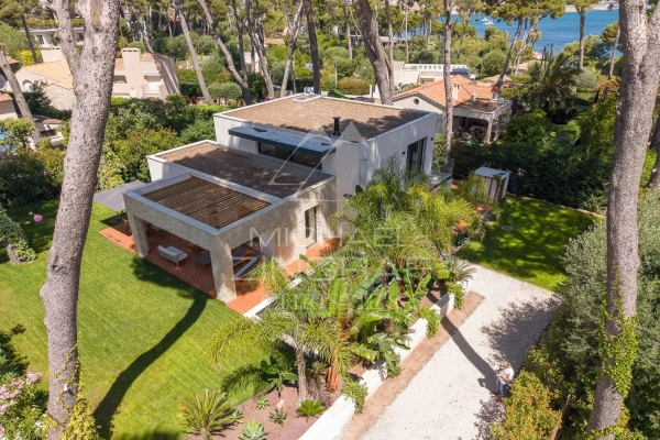 Maison de luxe à vendre à Cap d'Antibes, 2 890 000 €, Photo 1