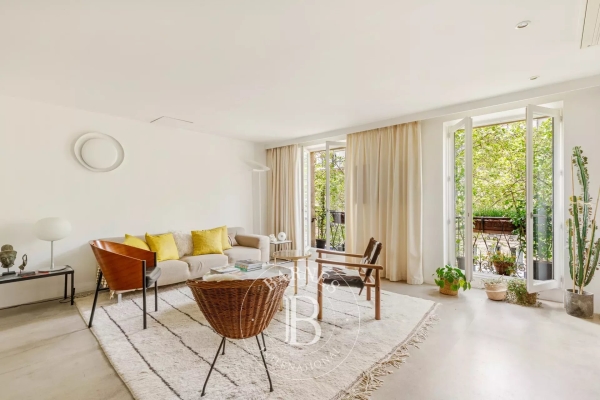 Luxury Apartment for sale in Paris 11ème, 1 395 000 €, Photo 2