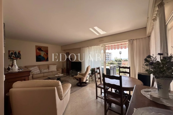 Appartement de luxe à vendre à Roquebrune-Cap-Martin, 659 000 €, Photo 2
