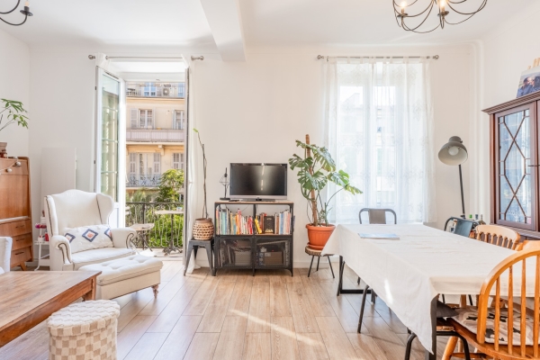 Luxury Apartment for sale in Nice, 480 000 €, Photo 3