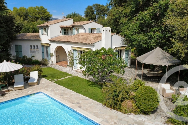 Maison de luxe à vendre à Roquefort-les-Pins, 1 100 000 €, Photo 3