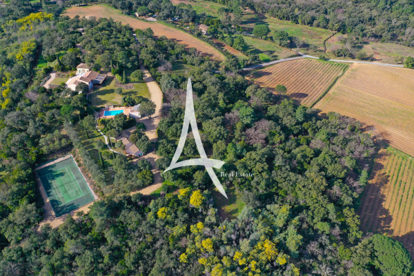 Maison de luxe à vendre à Saint-Tropez, 5 950 000 €, Photo 5