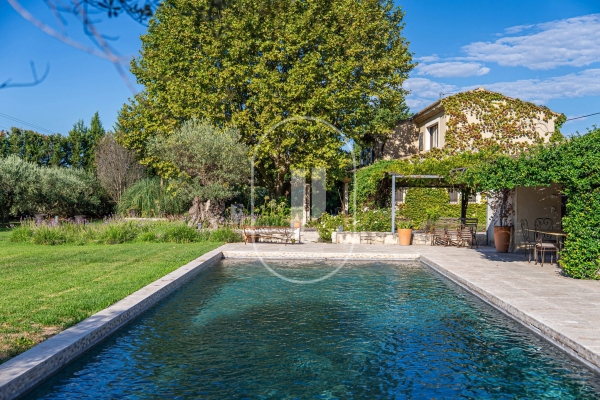 Luxury House for sale in Saint-Rémy-de-Provence, 2 095 000 €, Photo 1