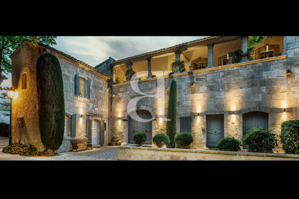 Maison de luxe à vendre à Maussane les Alpilles, 5 900 000 €, Photo 1
