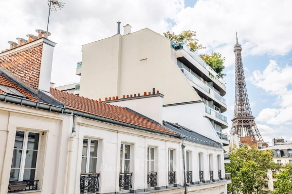 Appartement de luxe à vendre à Paris 7ème, 695 000 €, Photo 1