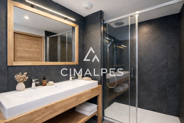 Appartement de luxe à vendre à Les Deux Alpes, 980 000 €, Photo 2
