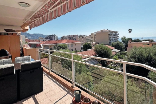 Appartement de luxe à vendre à Roquebrune-Cap-Martin, 659 000 €, Photo 2