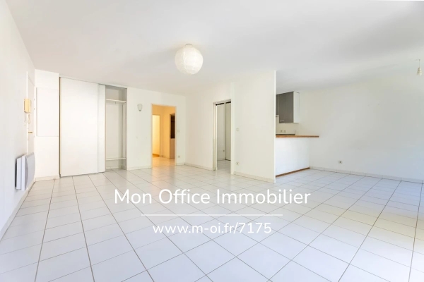 Luxury Apartment for sale in Aix-en-Provence, 895 000 €, Photo 2