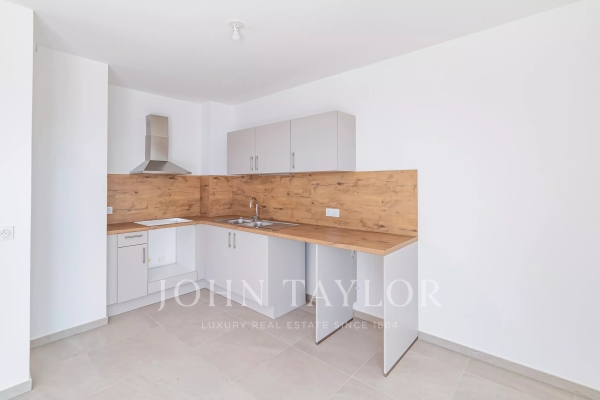 Appartement de luxe à vendre à Beausoleil, 470 000 €, Photo 3